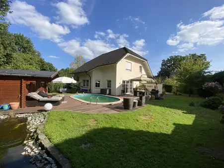 Edifício de 4 divisões em Bielefeld, Germany N.º 360507