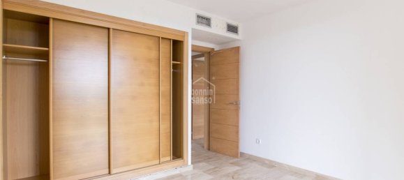 4 غرف نوم فيلا في Mahon, Spain رقم 5070 19