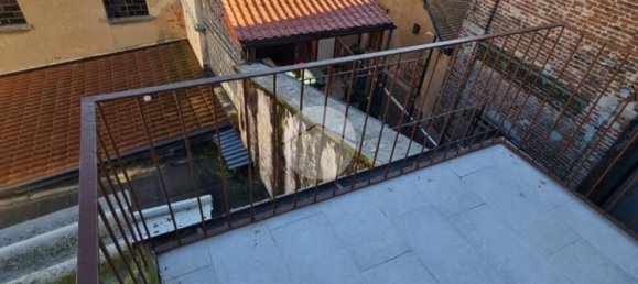 2-salle Appartement à Borgaro Torinese, Italy No. 305253 9