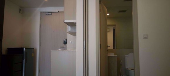 Кондоминиум  с 1 спальней в Банг Рак, Таиланд № 10177 5