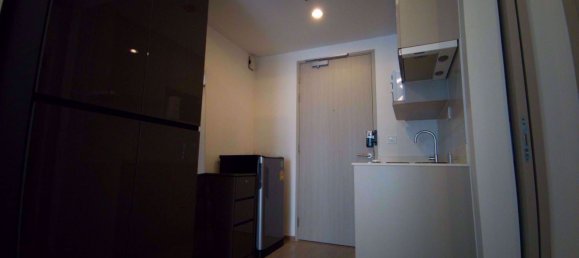 Кондоминиум  с 1 спальней в Банг Рак, Таиланд № 10177 3