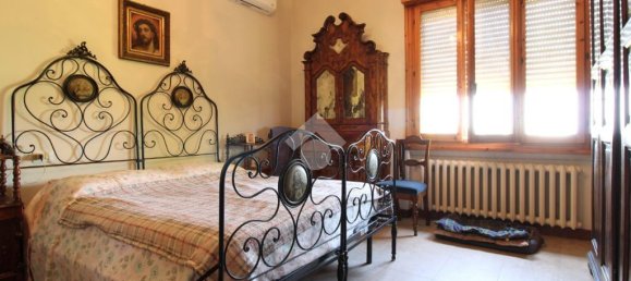 4 bedrooms Villa in Castelnuovo Rangone, Italy No. 257868 9