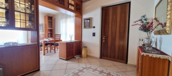 3 bedrooms Villa in Catanzaro, Italy No. 183667 18