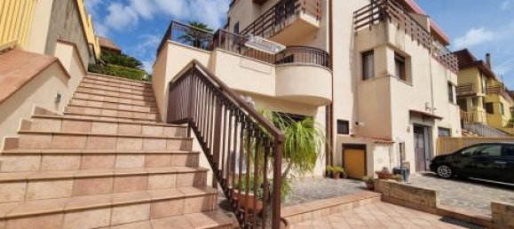 3 bedrooms Villa in Catanzaro, Italy No. 183667 34