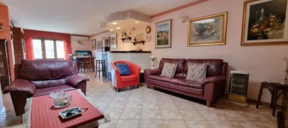 3 bedrooms Villa in Catanzaro, Italy No. 183667 3