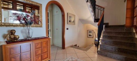 3 bedrooms Villa in Catanzaro, Italy No. 183667 23