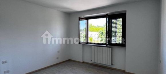 3 Schlafzimmer Wohnung in Montegiorgio, Italy, Nr. 345772 13