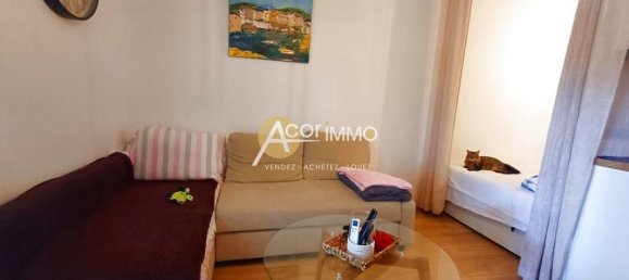 Studio in Hyeres, France No. 327421 2