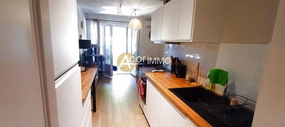 Studio in Hyeres, France No. 327421 3