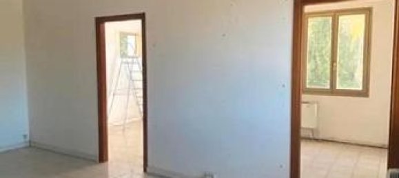 2-Zimmer Büro in Polinago, Italy, Nr. 281515 4