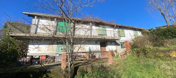 5 rooms Apartment in Barberino di Mugello, Italy No. 84779 11