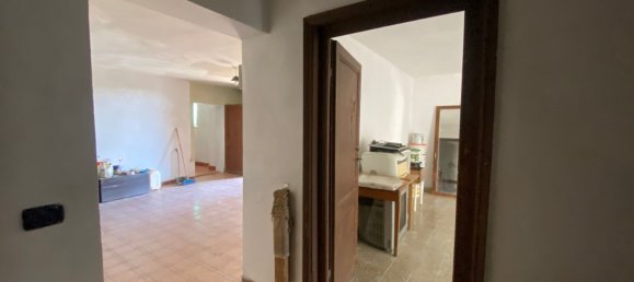 5 rooms Apartment in Barberino di Mugello, Italy No. 84779 40