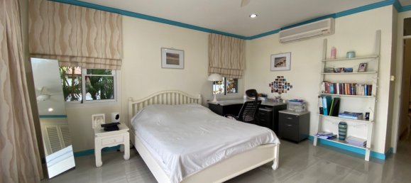 4 bedrooms Villa in Bang Tao, Thailand No. 6055 13