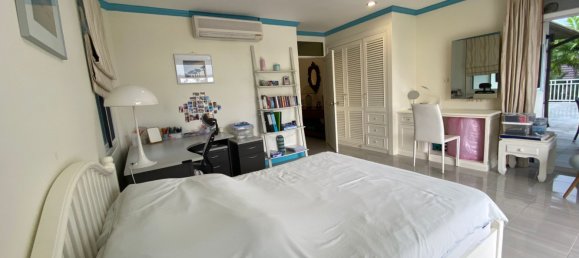 4 bedrooms Villa in Bang Tao, Thailand No. 6055 12