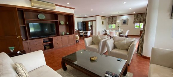 4 bedrooms Villa in Bang Tao, Thailand No. 6055 10