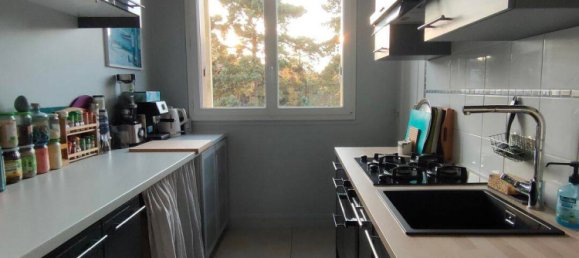 2 bedrooms Apartment in Eaubonne, France No. 328435 6