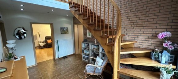 Дом с 4 спальнями в Leer, Германия № 178761 2