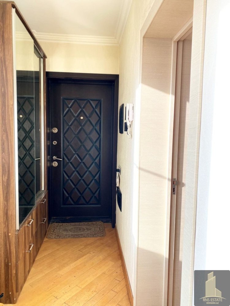 4 bedrooms Apartment in Nasimi, Azerbaijan No. 2323