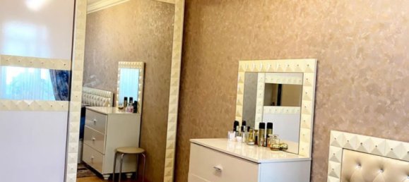 4 bedrooms Apartment in Nasimi, Azerbaijan No. 2323 12