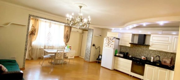 4 bedrooms Apartment in Nasimi, Azerbaijan No. 2323 26