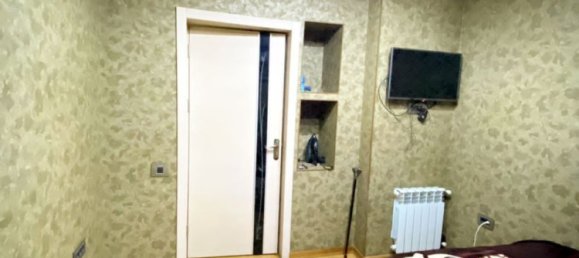 4 bedrooms Apartment in Nasimi, Azerbaijan No. 2323 11