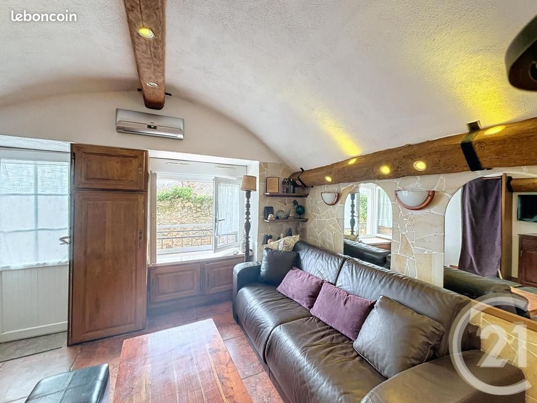 Studio in Zilia, France No. 73871