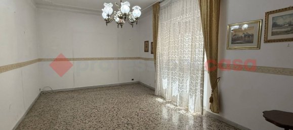 3 rooms Apartment in Taranto, Italy No. 293557 11