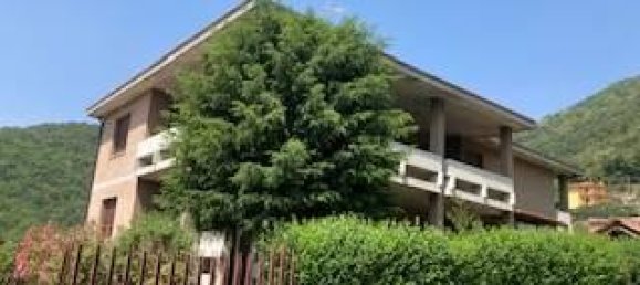 12-Zimmer Villa in Palazzago, Italy, Nr. 21157 2