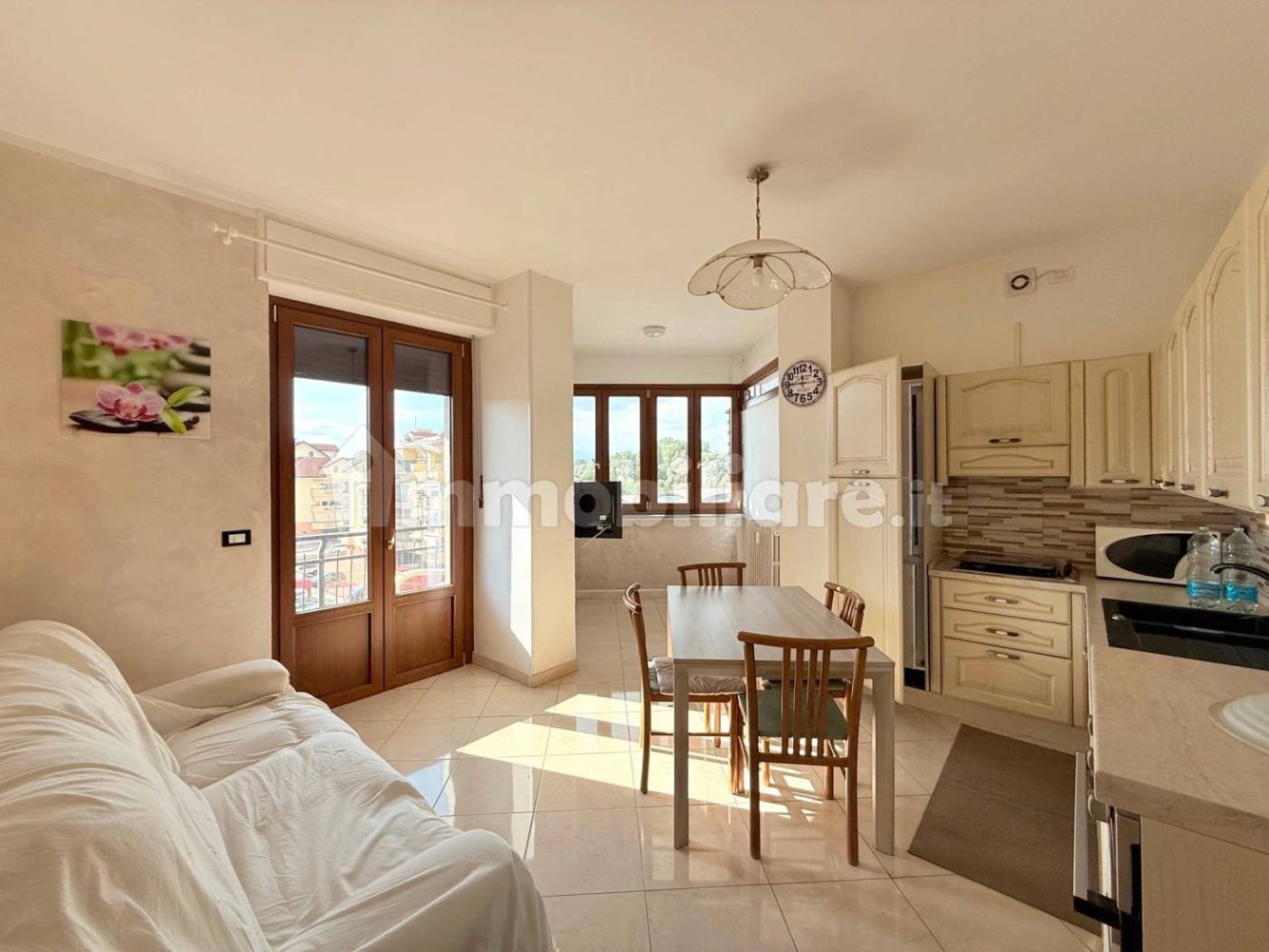 Apartamento de 2 dormitorios en Nichelino, Italy No. 336995