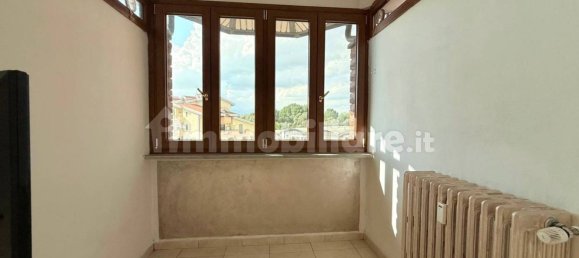 Apartamento de 2 dormitorios en Nichelino, Italy No. 336995 6
