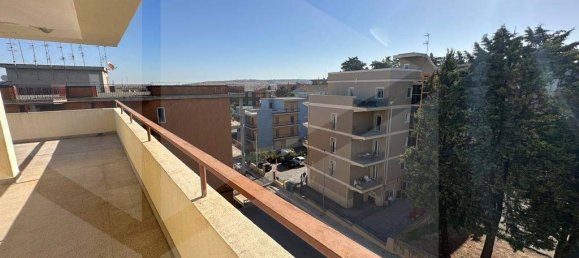 Пентхаус с 4 комнатами в Матера, Италия № 33642 13