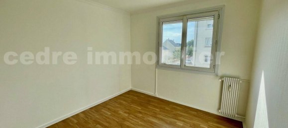 2 bedrooms Apartment in Orleans, France No. 65220 9