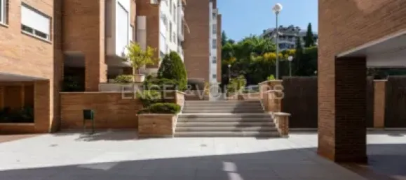 Дом с 4 спальнями в Мадрид, Испания № 176748 30