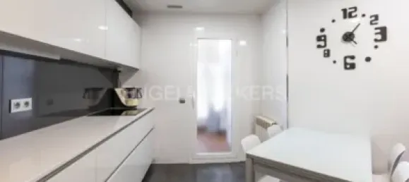 Дом с 4 спальнями в Мадрид, Испания № 176748 6