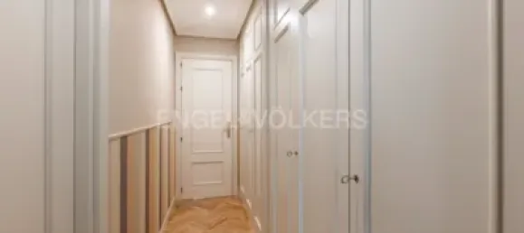 Дом с 4 спальнями в Мадрид, Испания № 176748 16