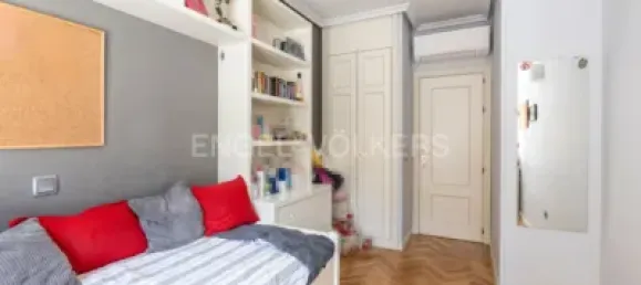 Дом с 4 спальнями в Мадрид, Испания № 176748 22