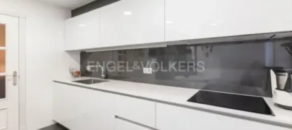 Дом с 4 спальнями в Мадрид, Испания № 176748 8