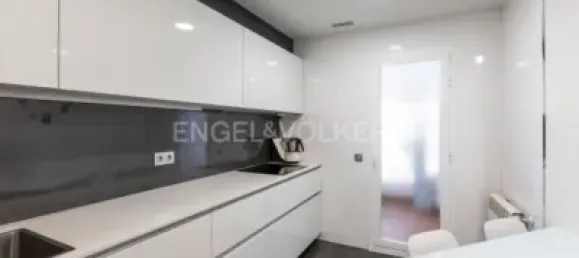 Дом с 4 спальнями в Мадрид, Испания № 176748 10