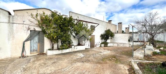 5 bedrooms House in Ceglie Messapica, Italy No. 153387 31