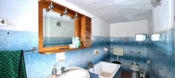 5 bedrooms House in Ceglie Messapica, Italy No. 153387 7