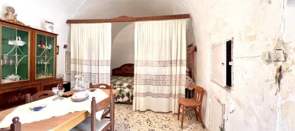 5 bedrooms House in Ceglie Messapica, Italy No. 153387 17