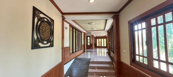 5 bedrooms Cafe / restaurant in Sattahip, Thailand No. 19696 10