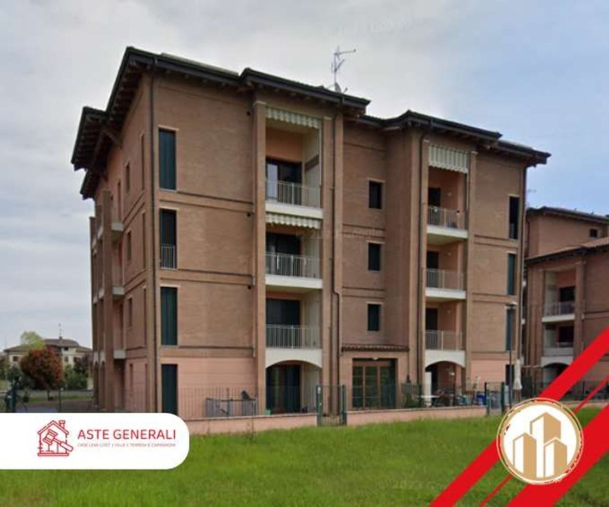 5 rooms Apartment in Ravarino, Italy No. 95525