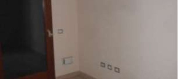 5 rooms Apartment in Ravarino, Italy No. 95525 10