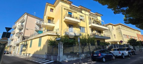 Квартира с 3 спальнями в Альбенга, Италия № 380189 27