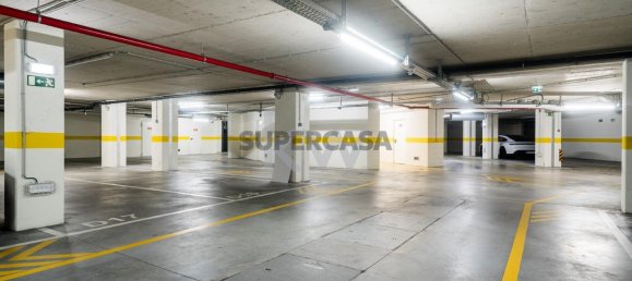 3 bedrooms Apartment in Cascais, Portugal No. 162006 26