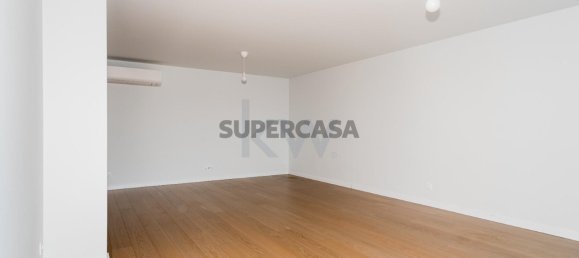 3 bedrooms Apartment in Cascais, Portugal No. 162006 14