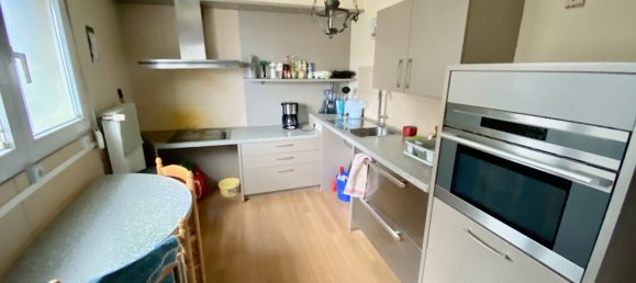 Edificio de 1 habitación en Louvroil, France No. 94022 24