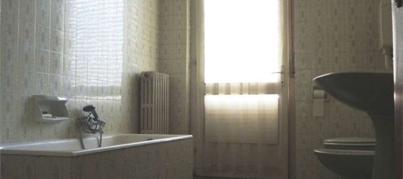 14 rooms Apartment in Avio, Italy No. 92909 13