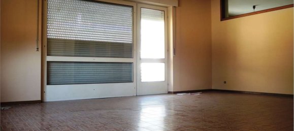 14 rooms Apartment in Avio, Italy No. 92909 18